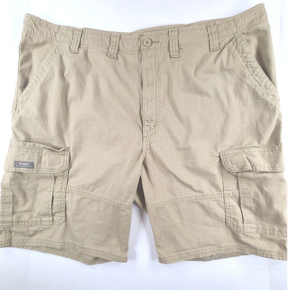 Wrangler Cargo Shorts Mens 44 Khaki Relaxed Fit Tech Pockets‎ Utility Workwear